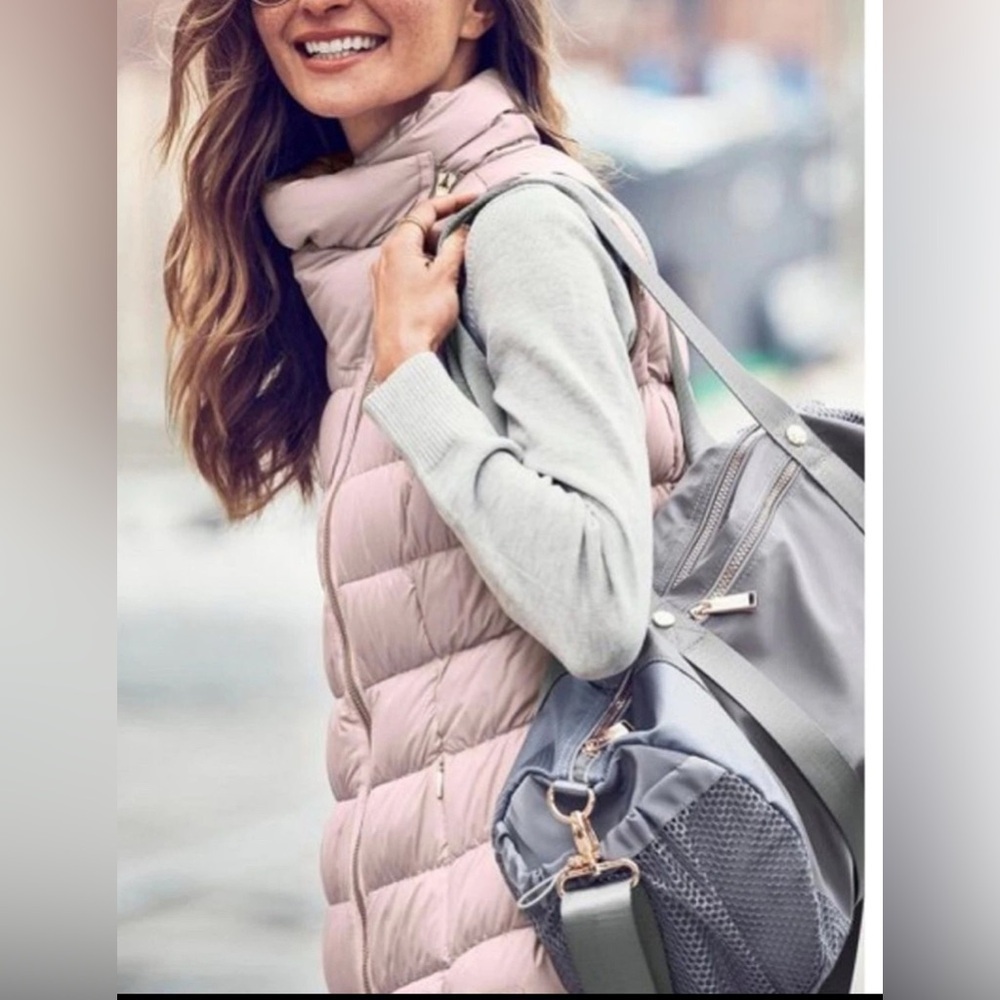 Athleta Downabout Goose Down Puffer Vest  Dusty Pink Size XS - Picture 4 of 16